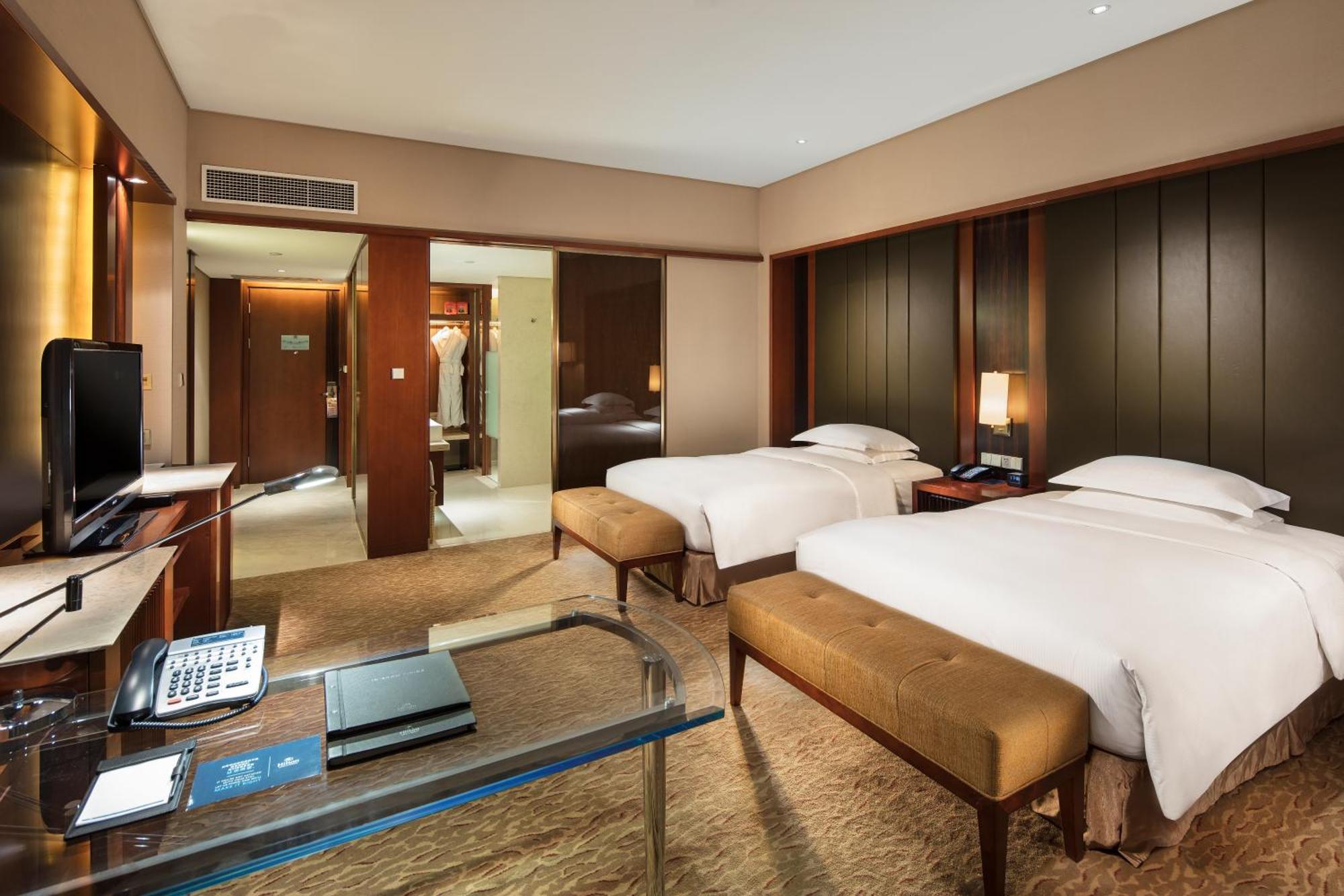 Hilton Nanjing Riverside Екстер'єр фото