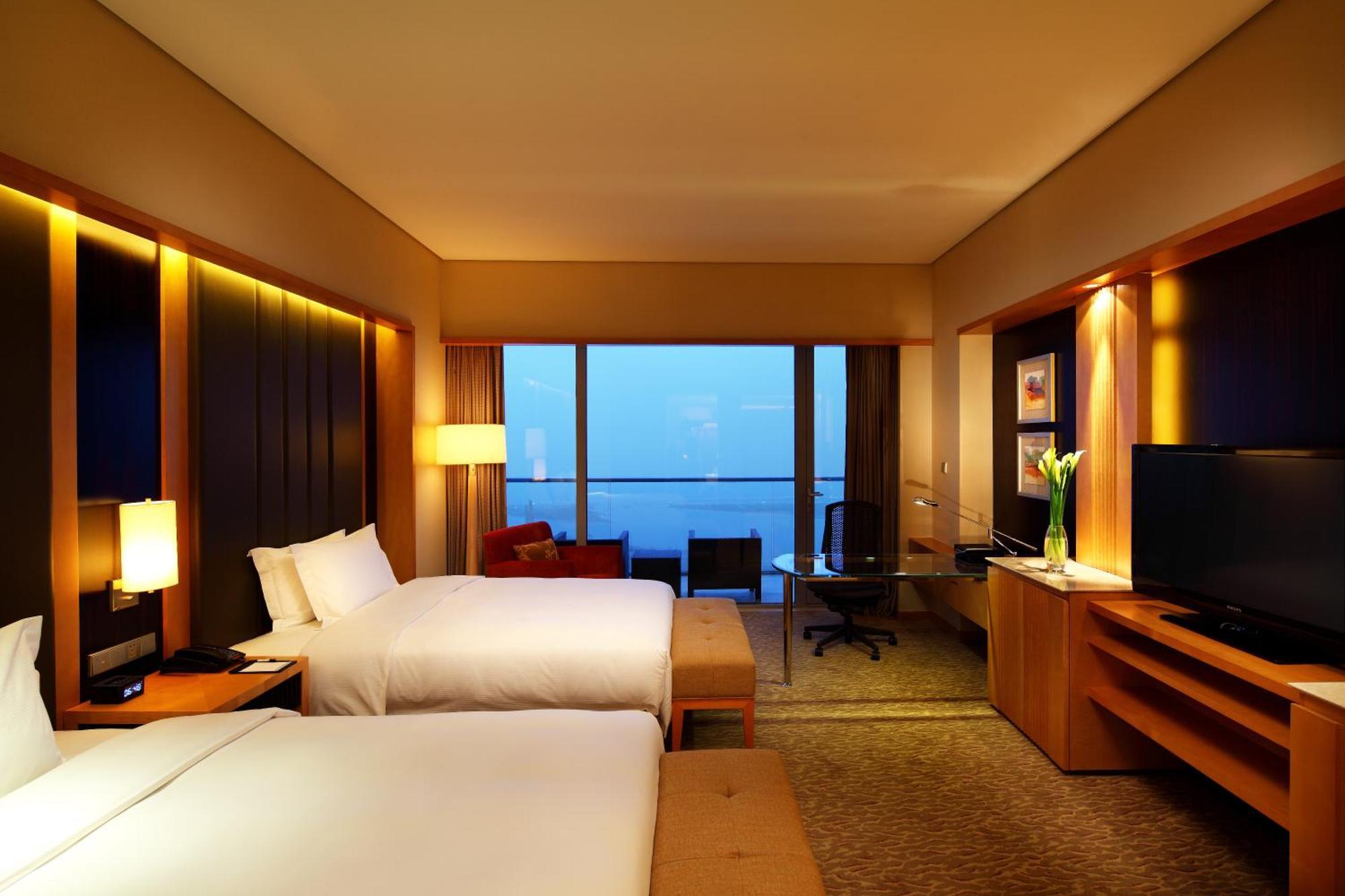 Hilton Nanjing Riverside Екстер'єр фото