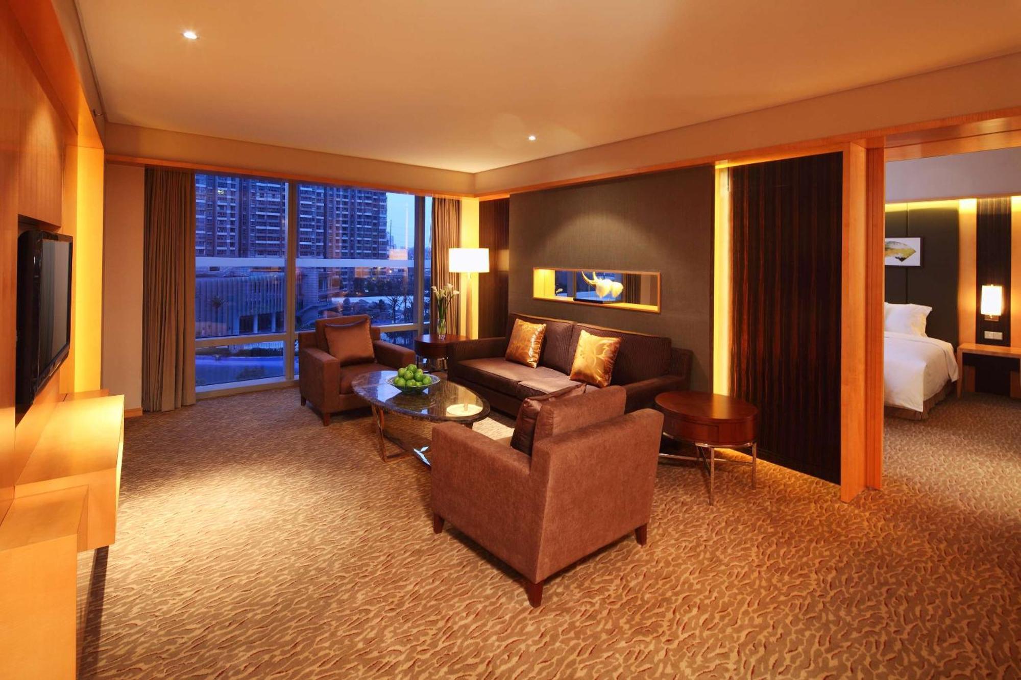 Hilton Nanjing Riverside Екстер'єр фото